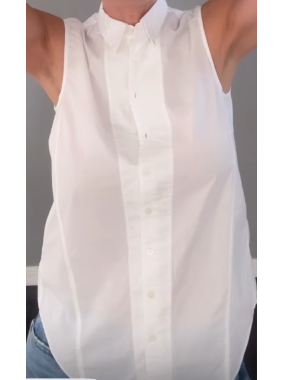Theyskens’  Theory Sleeveless White Cotton Button-Front Top